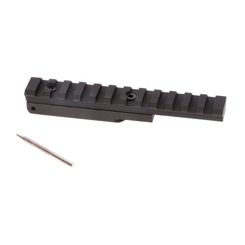 El soporte Picatinny EGW para Mosin Nagant permite instalar la base sin modificaciones, es muy estable y compatible con miras de fábrica, ideal para cazadores.