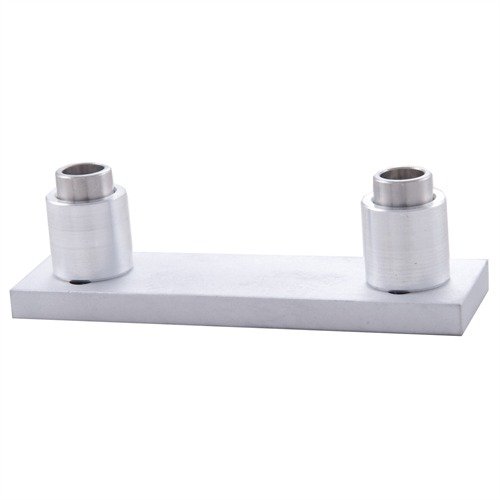 Con el #350 Adjustable Comb Hardware, ajusta la altura y posición de la culata en 4 direcciones para un mejor ajuste en cualquier tipo de tiro.