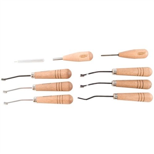 Con el PREMIER CHECKERING SET de GUNLINE, tendrás todo lo necesario para empezar a checkering: herramientas de calidad, instrucciones detalladas y patrones.