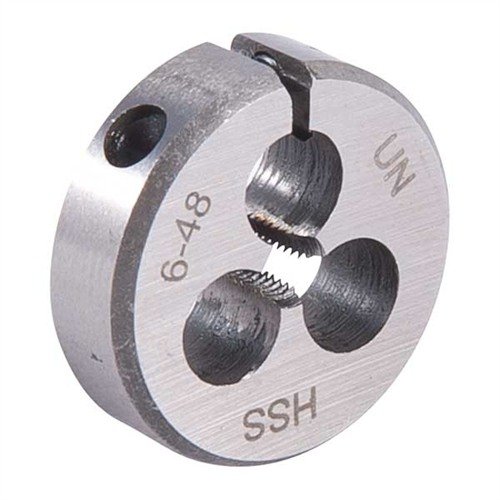 Los WIRE GAUGE CARBON DIES de Brownells son herramientas de alta calidad, precisas y duraderas, ideales para cortar roscas externas en componentes de armas.