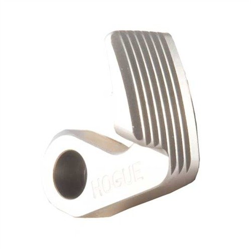 El S&W REVOLVER EXTENDED CYLINDER RELEASE LATCH de HOGUE permite desbloquear el cilindro sin mover la mano, mejorando la velocidad de recarga en competición.