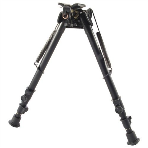 El S-25 BIPOD SLING SWIVEL MOUNT de HARRIS ofrece precisión en el campo, patas telescópicas ajustables y estabilidad sin alterar el cero de tu rifle.