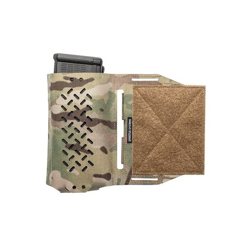 El Expander Wing Mk 2 es reversible, se adapta a tu cuerpo, aumenta la capacidad de almacenamiento y asegura tus equipos, como revistas y radios, durante el movimiento.