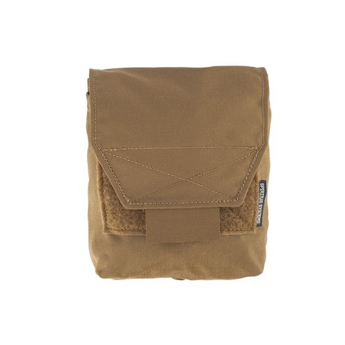 La JSTA Pouch de Spiritus Systems es compacta, con dos compartimentos y compatible con inserts Velcro, ideal para cinturones y plataformas MOLLE.