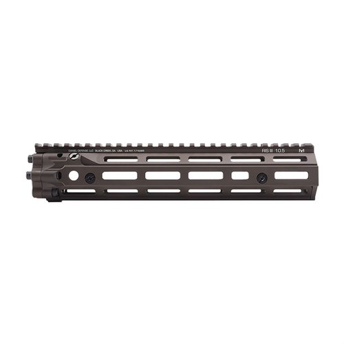 El sistema de rieles RIS III de Daniel Defense ofrece un diseño ligero, 7 puntos de M-LOK, construcción de aluminio y compatibilidad con RIS II, ¡ideal para tus accesorios!