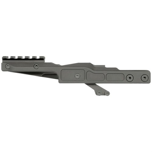 El AK Alpha Series Railed Dot Mount es extremadamente rígido, asegura el cero y permite el uso de ópticas Aimpoint T2, todo con garantía de por vida.