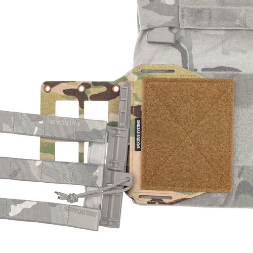 El MOLLE Expander Wing es una plataforma versátil y ambidiestra para montar cuchillos y pouches bajo el cummerbund del LV/119, con integración para Tubes™.