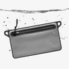 El DAKA Waterproof Window Pouch de Magpul es 100% impermeable, cuenta con cremalleras YKK, material resistente y ventana translúcida para identificar su contenido.