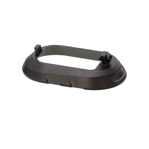 Aumenta tu velocidad de recarga con el Magwell para Sig Sauer P320 de Tyrant CNC, diseñado para una inserción rápida y sin errores en situaciones críticas.