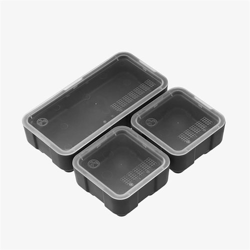 Los DAKA Bins son perfectos para organizar tus herramientas y piezas, con tapas transparentes y resistentes, y se adaptan a los paneles DAKA GRID.
