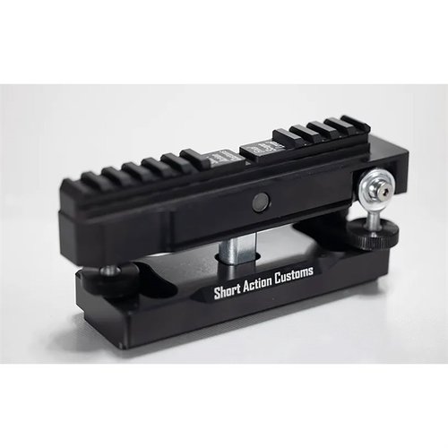 Con el Final Scope Level Accessory kit, obtén un nivel de precisión superior con el nivel de burbuja Starrett, carabiner y paracord para una instalación perfecta.