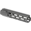El handguard MOD 4 de Aero Precision combina construcción robusta y diseño ergonómico, con M-LOK™ y sockets QD reforzados para máxima personalización y durabilidad.