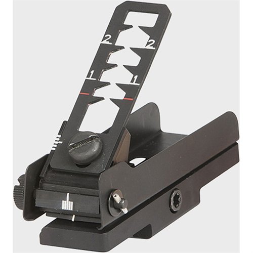 El M203 Leaf Sight de LMT DEFENSE se monta fácilmente en carabinas o rieles Picatinny 1913, ofreciendo versatilidad y precisión en tus disparos.