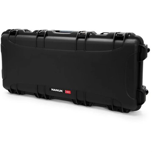 El NANUK 985 es un estuche duro impermeable, ligero y resistente, ideal para transportar armas y equipos, con cerraduras TSA y garantía de por vida.