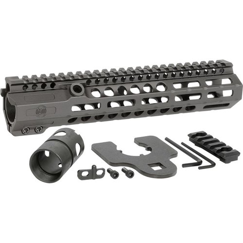 Descubre el COMBAT RAIL HD M-LOK para AR-15, diseñado para máxima rigidez, estabilidad y sin movimiento hacia adelante, ¡ideal para cualquier uso extremo!