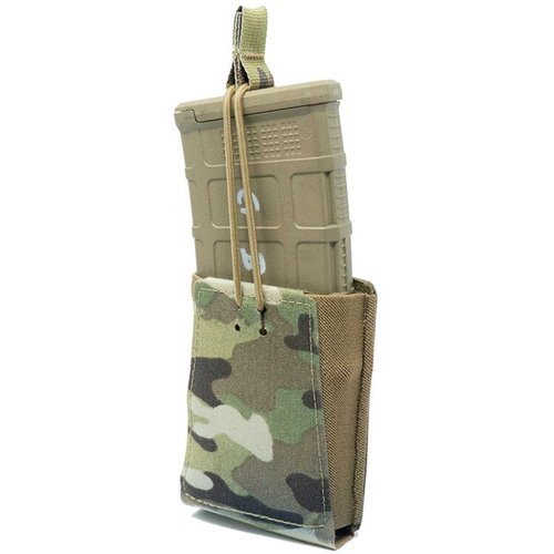 La funda de cargador GBRS Group es versátil y compatible con MOLLE, con retención bungee opcional y material elástico para un acceso rápido y seguro.