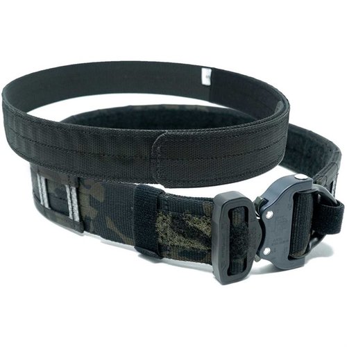 El Assaulter Belt System V3 de GBRS GROUP es ligero, flexible y resistente, con un sistema de dos cinturones que asegura tu equipo de forma cómoda y estable.