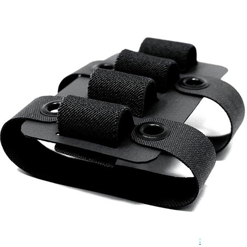 El SHOTGUN SHELL SLEEVE de GBRS Group es ligero y fácil de usar, con material duradero que asegura una rápida recarga y organización de tus cartuchos.