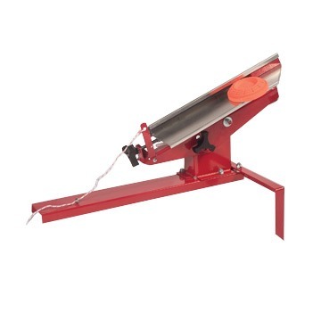 Descubre el TRIUS 92S, un lanzador de arcilla fácil de usar, con construcción de acero, brazo de aluminio y ajustes sin herramientas. ¡Ideal para tiradores serios!