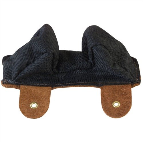 Las bolsas NO. 1 & 1C de cuero suave permiten que tu rifle se deslice libremente al disparar, con bases de gamuza para un buen agarre y costuras duraderas.