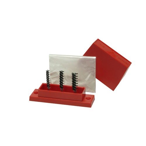 El Forster Case Graphiter reduce la fricción en los cuellos de tus cartuchos, limpiando y lubricando al mismo tiempo, ideal para 2,000-3,000 casos.