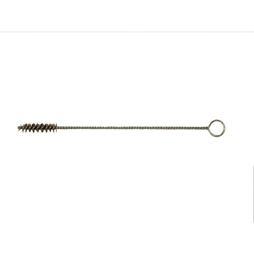 Mantén tu AR-15 en óptimas condiciones con el cepillo para carrier key de SINCLAIR INTERNATIONAL, ideal para limpiar la acción y el paso del carrier key.