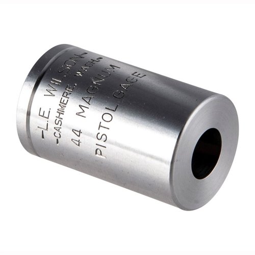 Los WILSON PISTOL MAX CASE GAGES te ayudan a medir con precisión las dimensiones críticas de tus cartuchos, evitando errores al recargar y optimizando tu configuración.