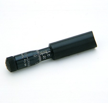 El 3BR de Redding es ideal para cargas de 5 a 100 grains, con un inserto de micrómetro de cambio rápido y compatible con la mayoría de los bancos de trabajo.