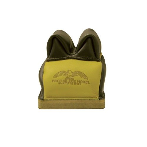 Las DELUXE REAR BAGS de PROTEKTOR ofrecen estabilidad con su base de cuero rígido y opciones de orejas para adaptarse a diferentes perfiles de culata.