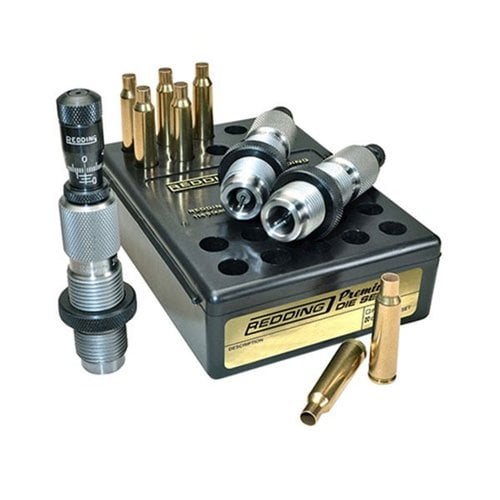 Los sets de dies Premium Deluxe de Redding ofrecen precisión mejorada con un botón de tamaño de carburo y un micrómetro de asiento para ajustes exactos.