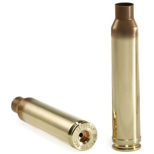 .300 Winchester Magnum de Peterson Cartridge ofrece calidad superior, ideal para cazadores y tiradores, con 50 unidades en una caja protectora.
