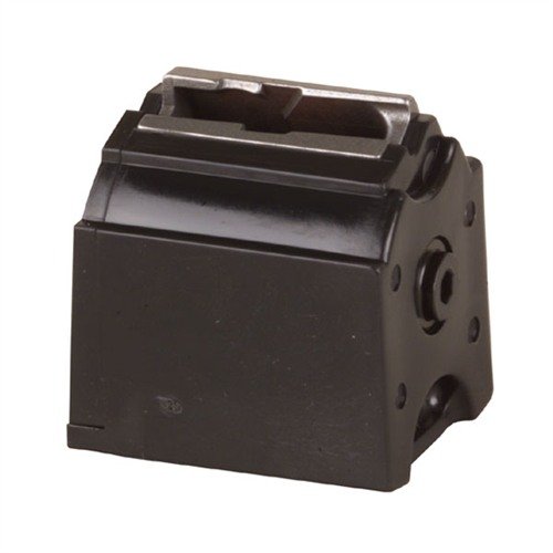 Los cargadores RUGER® 10/22® ofrecen un rendimiento óptimo con su cuerpo de polímero duro, labios de alimentación de acero inoxidable y resorte de acero templado.