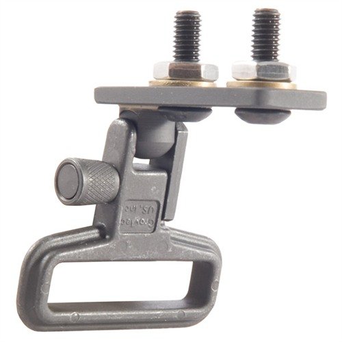 El adaptador SLING SWIVEL M14/M1A de TANKS RIFLE SHOP permite cambiar rápidamente de un sling a un bipod montado en stud, aumentando la versatilidad de tu rifle.
