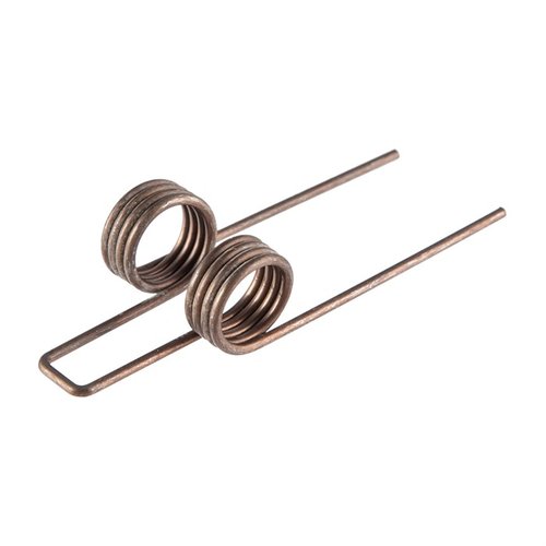 Mejora tu AR-15/M4 con el resorte de martillo mejorado de SPRINCO USA, fabricado en acero inoxidable 17-7 PH, tratado térmicamente y con tolerancias precisas.